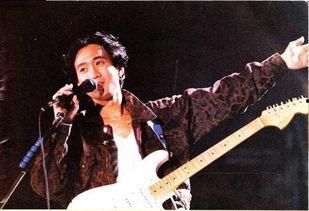 爆料热点黄家驹视频,揭秘摇滚传奇背后的故事 第1张 爆料热点黄家驹视频,揭秘摇滚传奇背后的故事 第1张